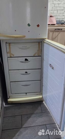 Холодильник атлант бу