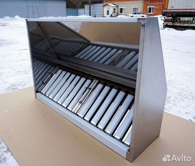 Вытяжка, вентиляционный зонт