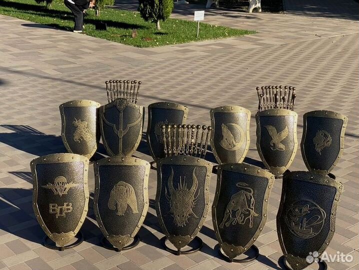 Подставка под шампуры щит