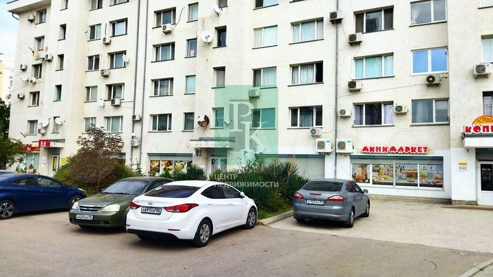 Помещение свободного назначения на Кесаева