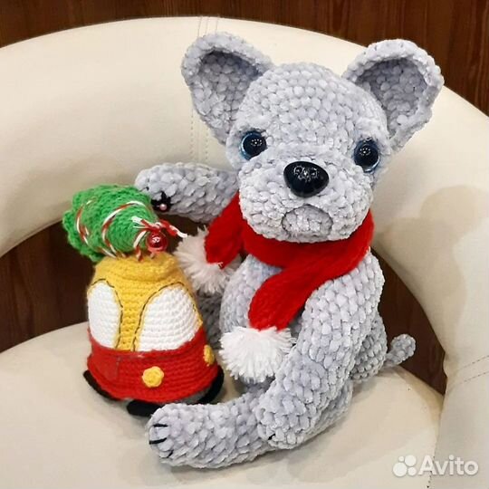 Игрушки крючком. Зайчик, спаниель, бульдог,бычок