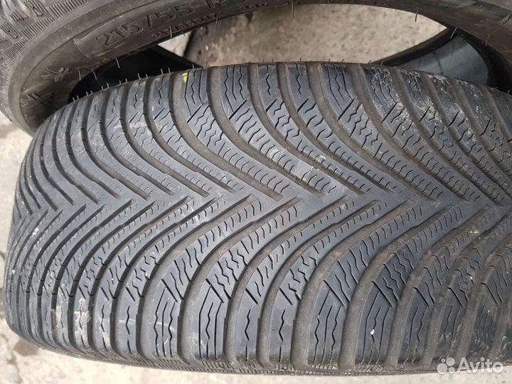 Michelin Alpin 5 215/55 R17 98V