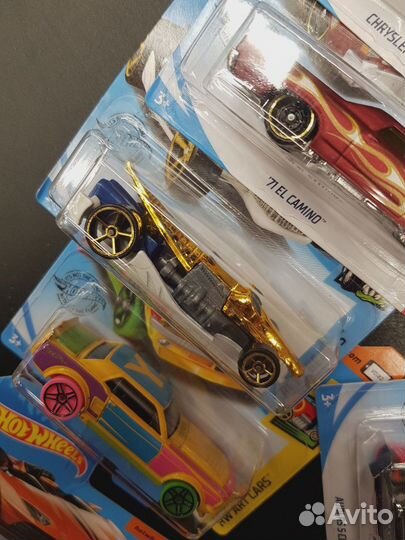 Hot wheels машинки