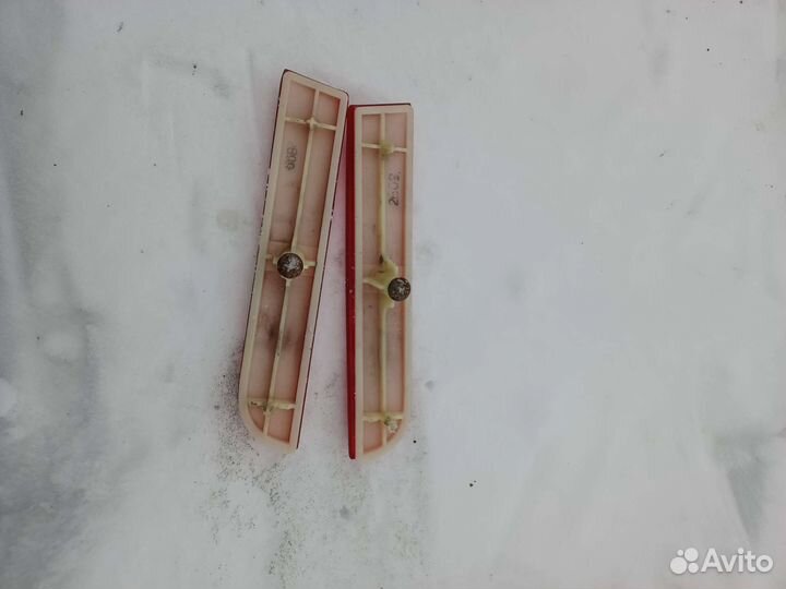 Катафоты заднего бампера