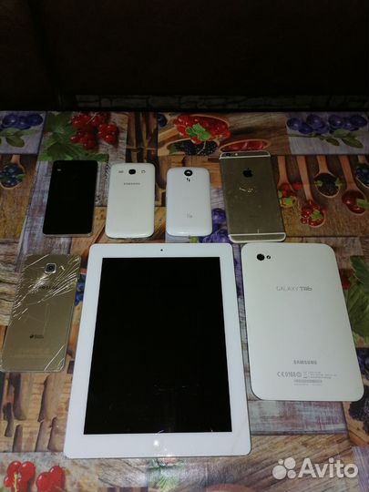Телефоны/планшеты