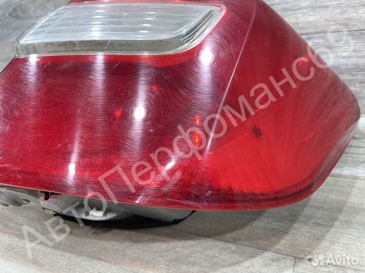 Фонарь задний правый внешний Camry 50 (2011-2014)