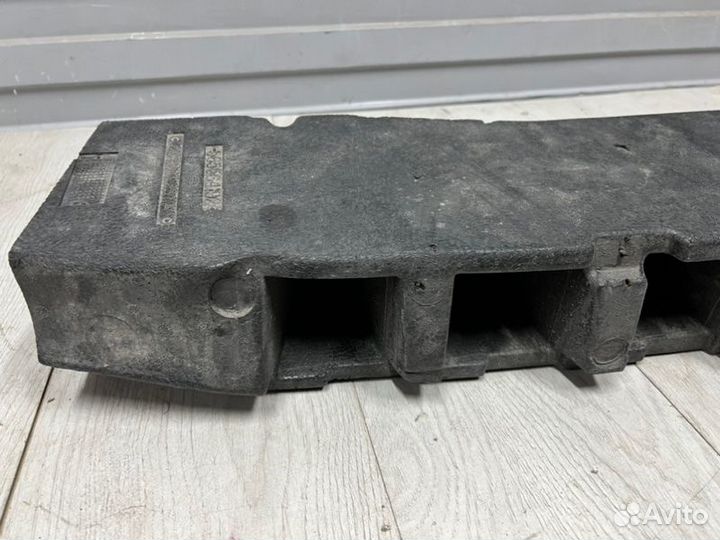 Абсорбер бампера заднего Volkswagen Polo 6 лифтбек