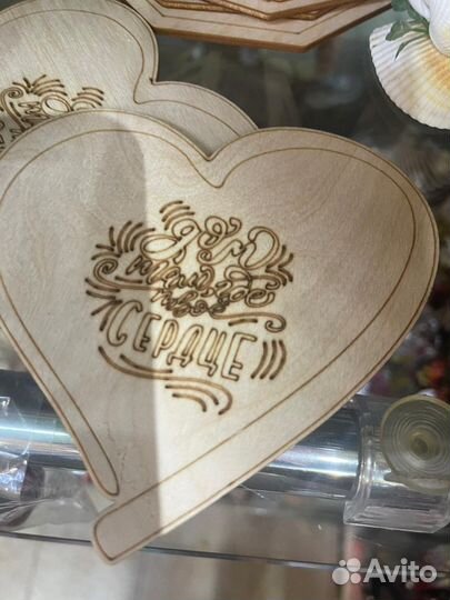 Сувениры из дерева