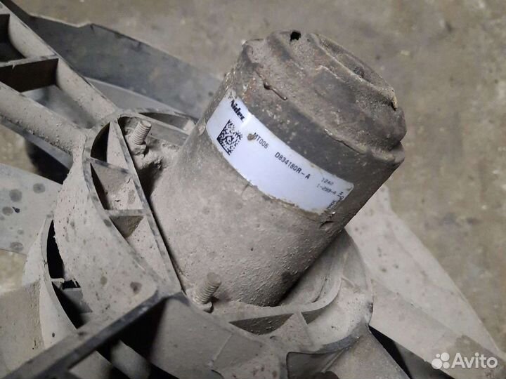 Вентилятор радиатора Renault laguna 1