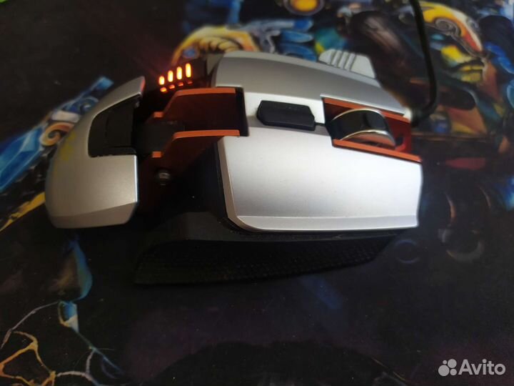 Игровая мышь Cougar 700M, полурабочая