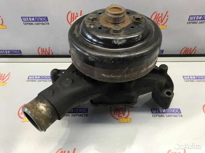 Помпа водяная Cadillac Escalade