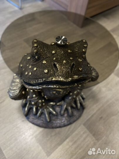 Журнальный стол