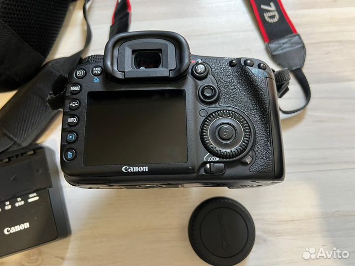 Камера Canon 7d, объектив 50 mm 1.4 USM