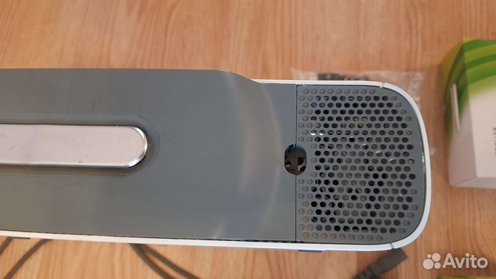 Xbox 360 fat 500 gb прошит +68 игр