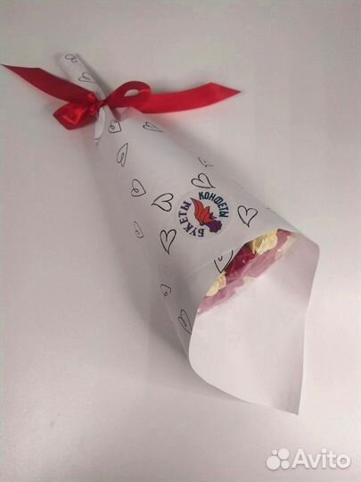 Розы из Белого Шоколада - 19 шт в Букете