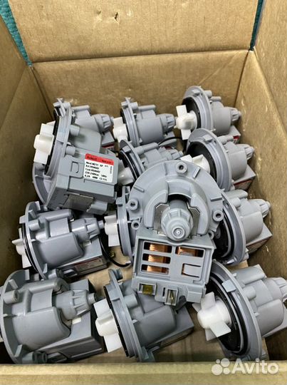 Насос (помпа) универсальный медь