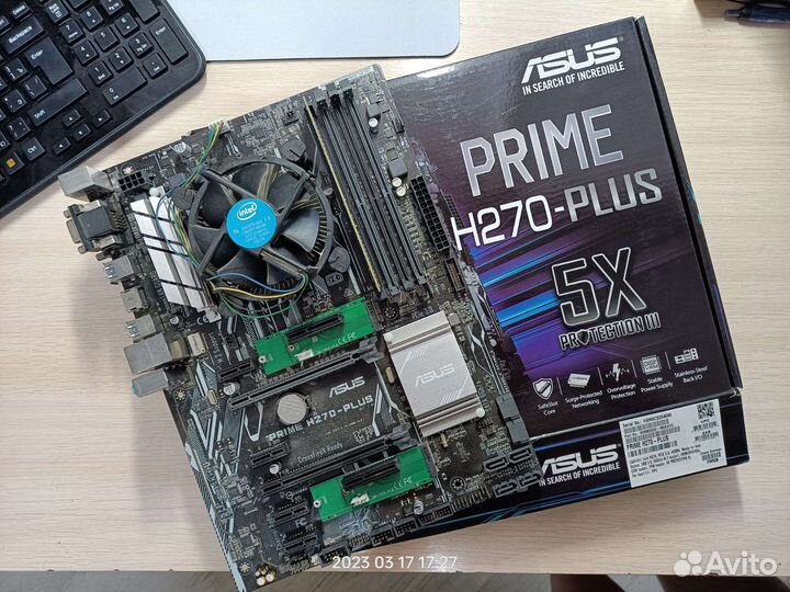 Материнская плата с процессором