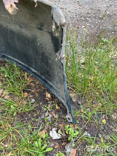 Mitsubishi carisma бампер задний