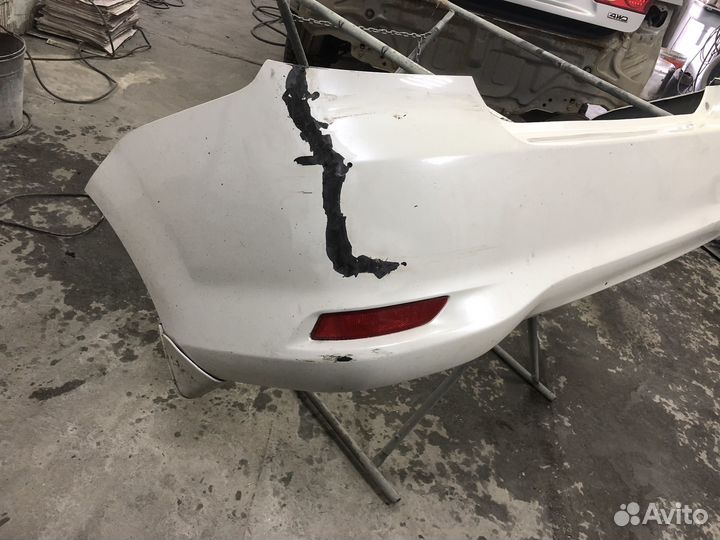 Задний бампер