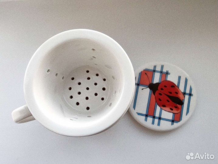 Кружка с ситечком и крышкой