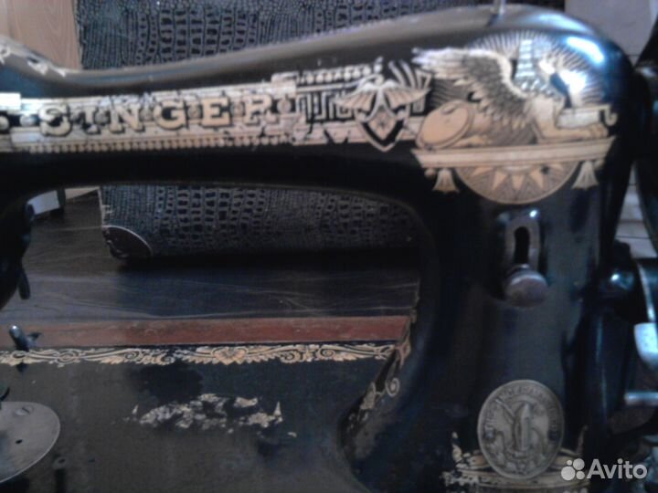 Продам швейную машинку Singer