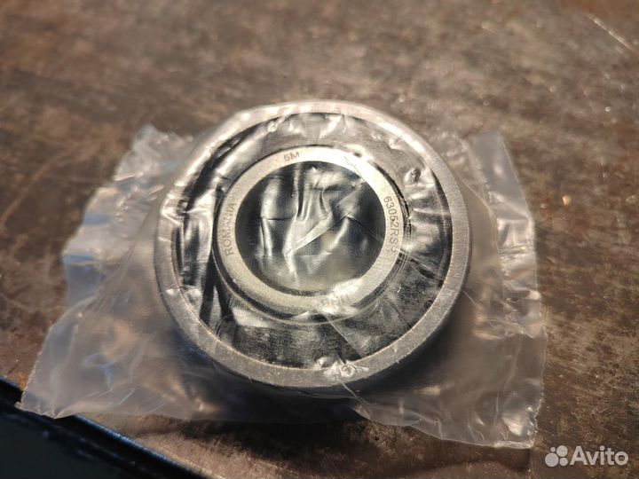 Подшипники 2RSR