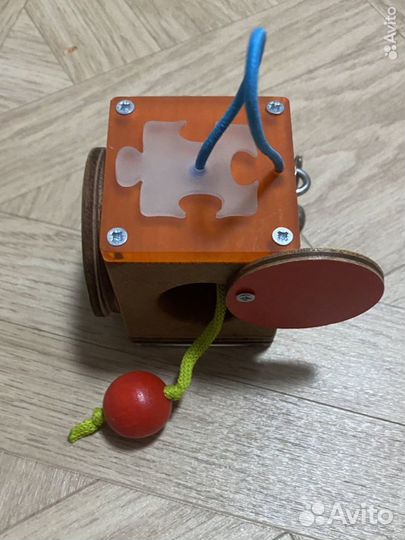 Развивающие игрушки