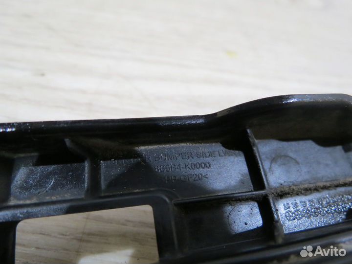 Кронштейн крепления бампера Kia Soul 3