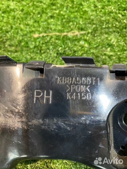 Крепление бампера (1) переднее правое Mazda Cx-5