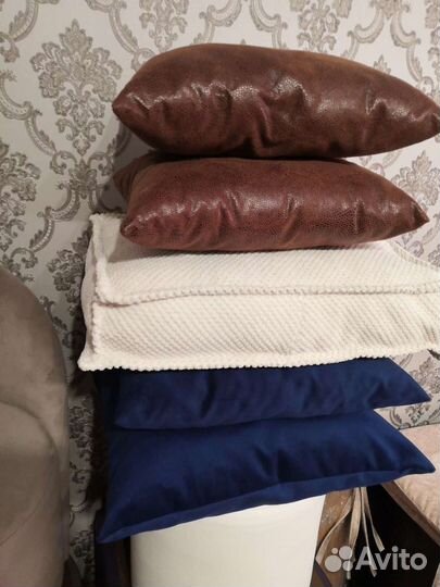 Подушка интерьерная