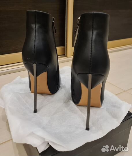 Ботильоны, натуральная кожа, 37 размер