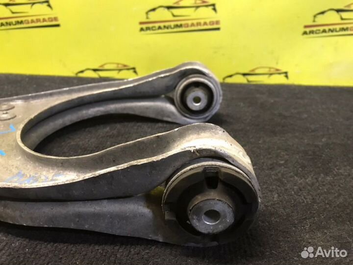 Рычаг верхний передний левый Mercedes Cls W219