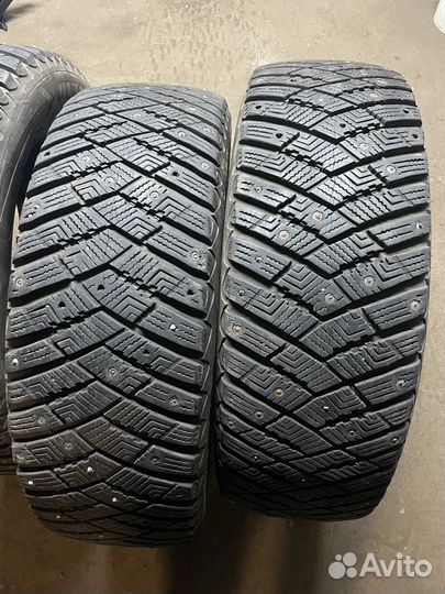 Goodyear UltraGrip Ice Arctic SUV 235/60 R18 и 255/55 R18 109T