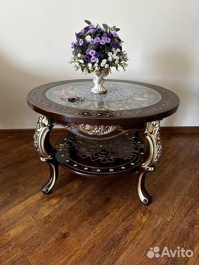 Журнальный стол