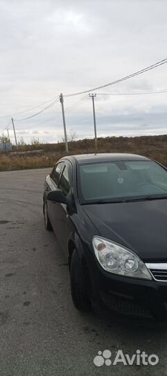 Opel Astra 1.6 МТ, 2009, 239 000 км