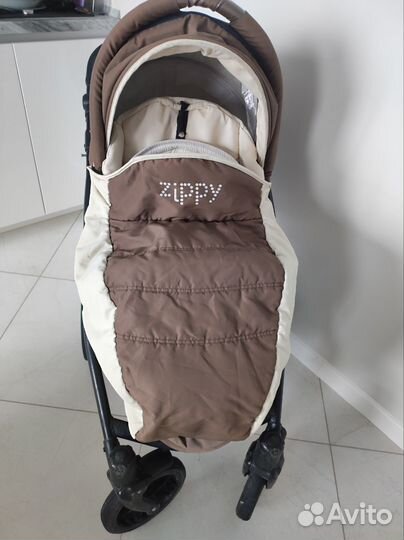 Коляска zippy 3 в 1