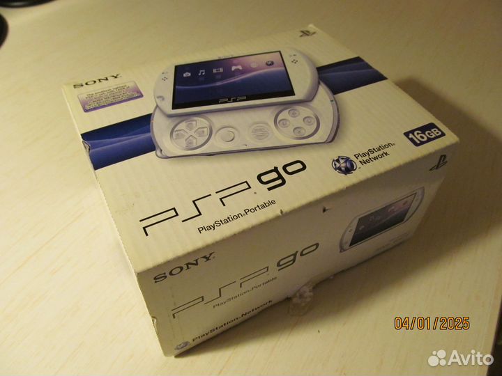 Sony PSP Go (не прошитая)