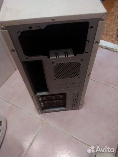 Корпус компьютера ATX asus
