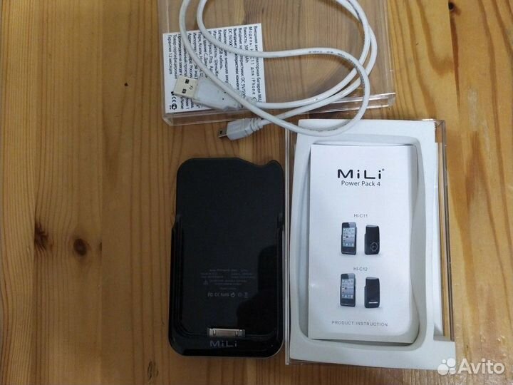 Чехол-аккумулятор iPhone 4/4s