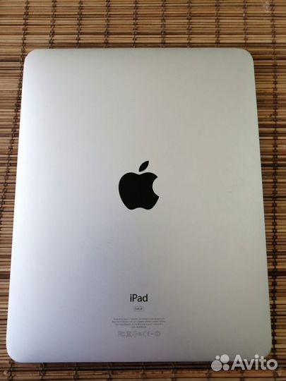 Планшет iPad - 2010 - самый первый айпад