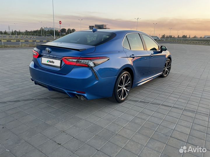 Toyota Camry, 2019