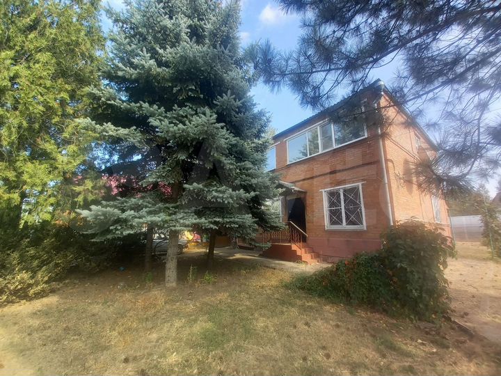 Дом 172 м² на участке 12 сот.