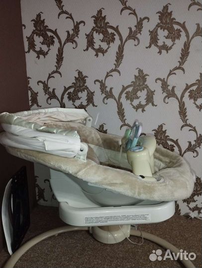 Детские электронные качели graco