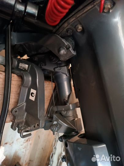 Продам лодку с мотором