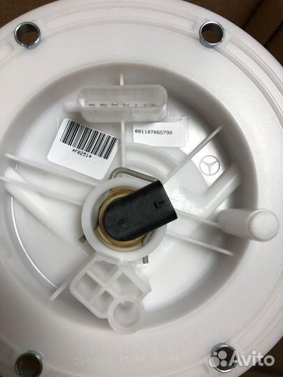 Топливный фильтр (A2214701790)