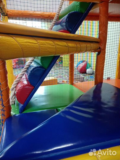 Детский игровой лабиринт