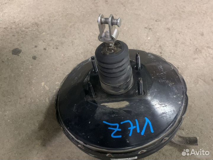 Усилитель тормозов вакуумный Toyota Vitz 2005-2011