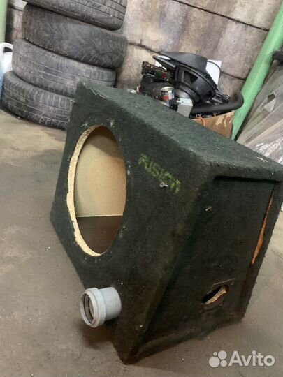 Короб для сабвуфера 12