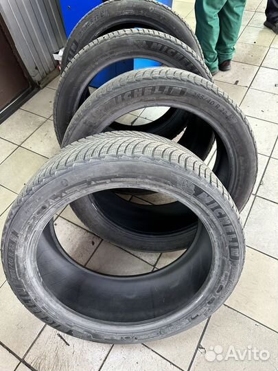 Michelin Pilot Alpin 5 SUV 285/40 R22 110V