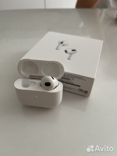 Беспроводные наушники apple airpods 3